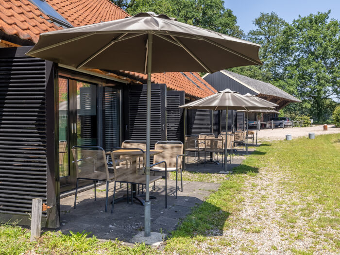 Vakantiehuis in Ambt Delden (Overijssel) voor 26 personen met 12 slaapkamers.