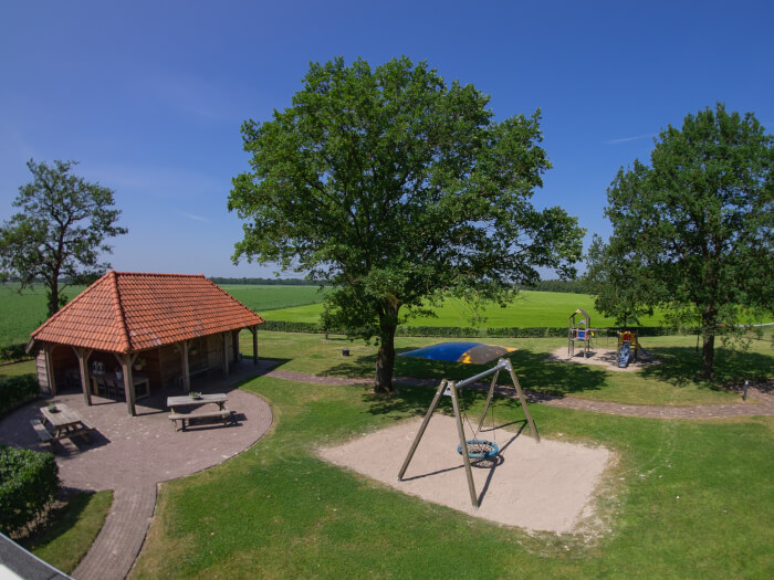 Vakantiehuis in Witteveen (Drenthe) voor 34 personen met 17 slaapkamers.