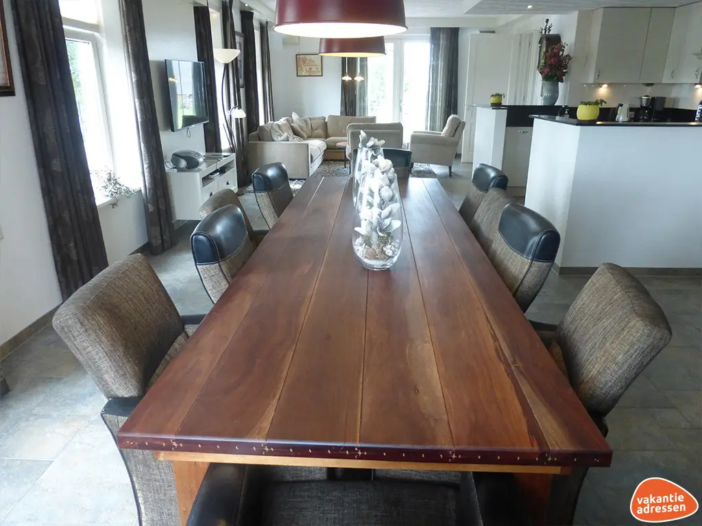Vakantiehuis in Akersloot (Noord-Holland) voor 10 personen met 5 slaapkamers.