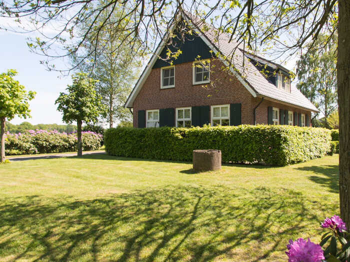 Vakantiehuis in Winterswijk (Gelderland) voor 11 personen met 5 slaapkamers.