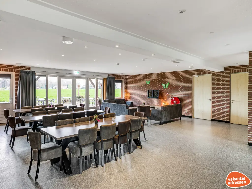 Vakantiehuis in Lievelde (Gelderland) voor 34 personen met 17 slaapkamers.