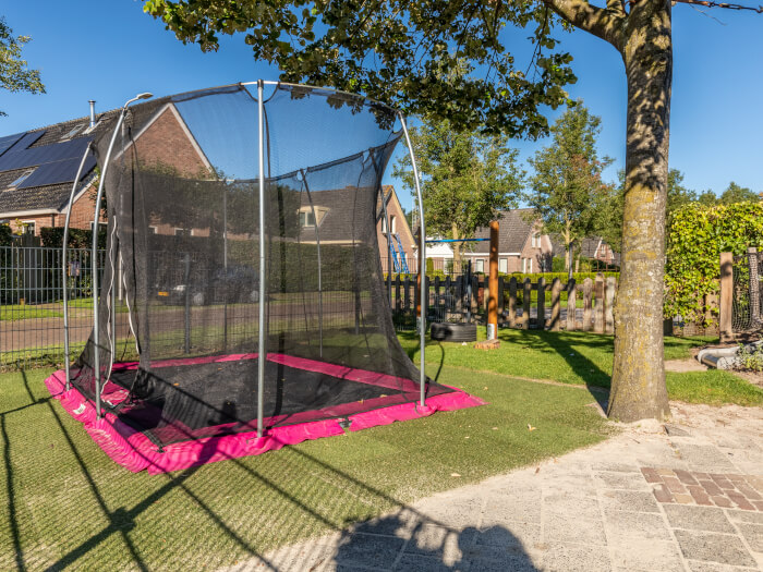 Vakantiehuis in Dwingeloo (Drenthe) voor 30 personen met 8 slaapkamers.
