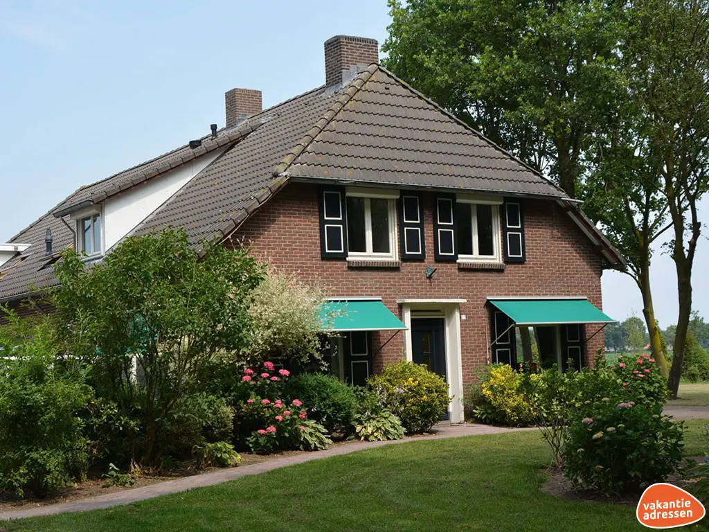 Vakantiehuis in Asten (Noord-Brabant) voor 20 personen met 8 slaapkamers.