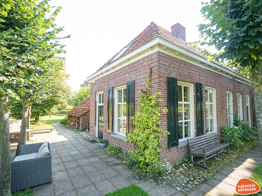 Vakantiehuis in Winterswijk (Gelderland) voor 18 personen met 7 slaapkamers.