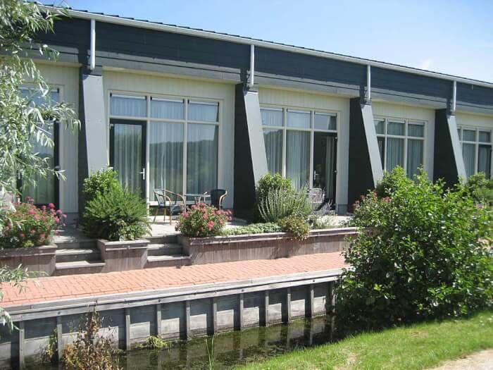 Vakantiehuis in Beemster (Noord-Holland) voor 22 personen met 8 slaapkamers.