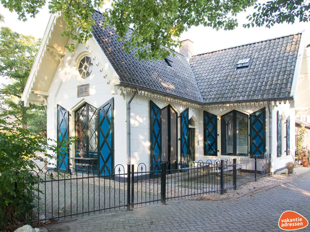 Vakantiehuis in Abcoude (Utrecht) voor 12 personen met 4 slaapkamers.