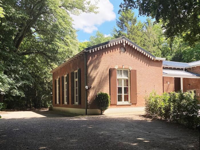 Vakantiehuis in Bosschenhoofd (Noord-Brabant) voor 24 personen met 7 slaapkamers.