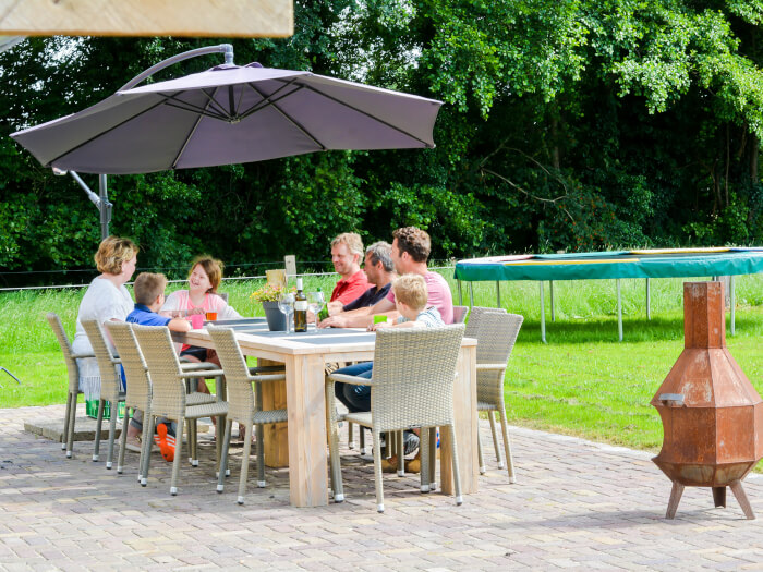 Vakantiehuis in Mander (Overijssel) voor 16 personen met 8 slaapkamers.
