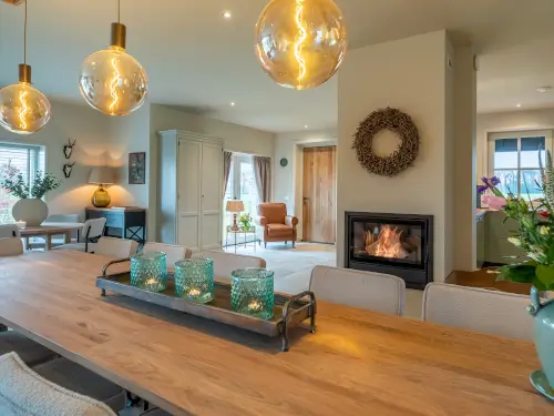 Luxe familieverblijf met hottub op een nostalgisch Twents erf