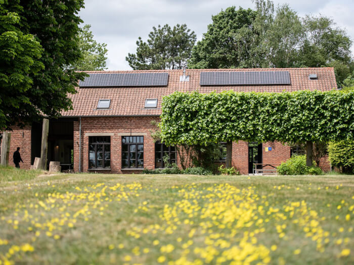 Vakantiehuis in Peer (Belgisch Limburg) voor 24 personen met 9 slaapkamers.