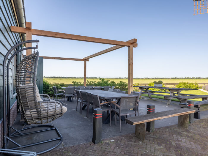 Vakantiehuis in Middenbeemster (Noord-Holland) voor 24 personen met 5 slaapkamers.