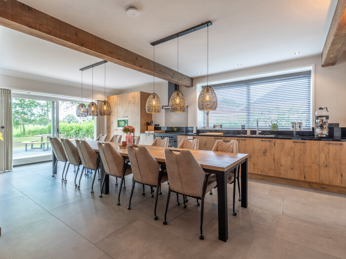Vakantiehuis in Hengevelde (Overijssel) voor 16 personen met 7 slaapkamers.