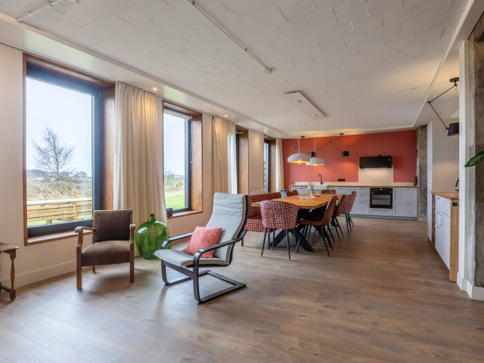 Vakantiehuis in Sloten (Friesland) voor 10 personen met 3 slaapkamers.
