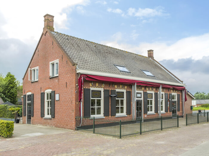 Vakantiehuis in Hilvarenbeek (Noord-Brabant) voor 16 personen met 8 slaapkamers.