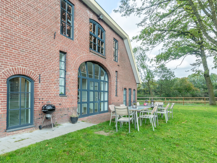 Vakantiehuis in Ambt Delden (Overijssel) voor 14 personen met 4 slaapkamers.