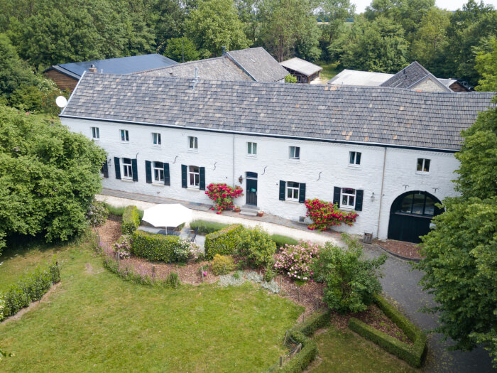 Vakantiehuis in Bocholtz (Limburg) voor 14 personen met 5 slaapkamers.