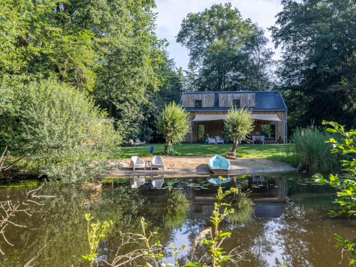 Vakantiehuis in Haarlo (Gelderland) voor 10 personen met 4 slaapkamers.