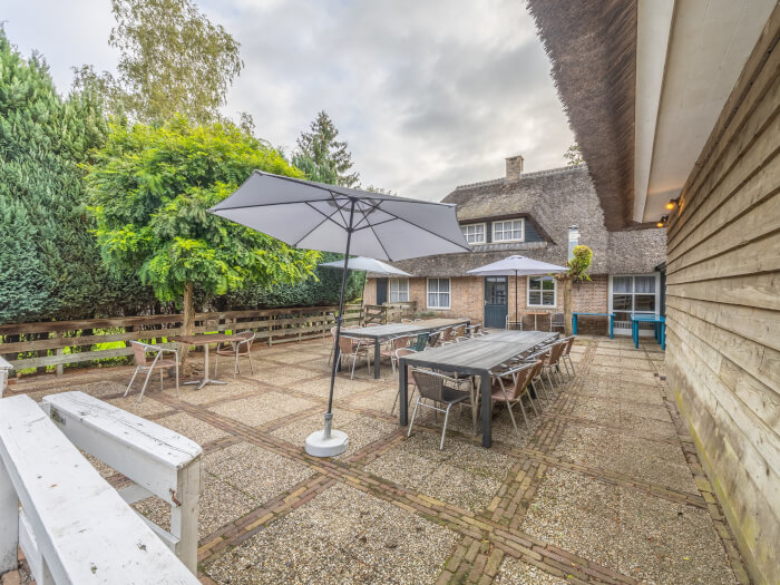 Vakantiehuis in Loon op Zand (Noord-Brabant) voor 80 personen met 18 slaapkamers.