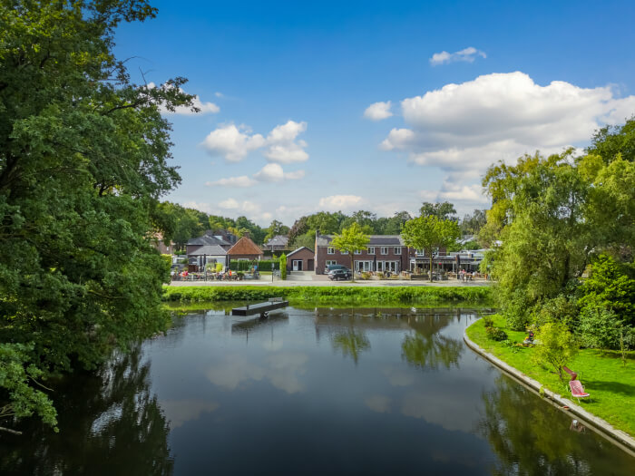 Vakantiehuis in Helenaveen (Limburg) voor 11 personen met 4 slaapkamers.