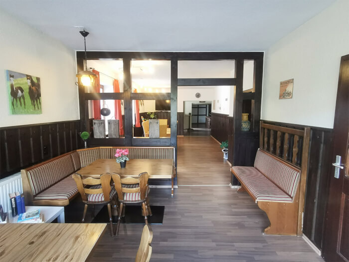 Vakantiehuis in Winterberg (Noordrijn-Westfalen) voor 16 personen met 8 slaapkamers.