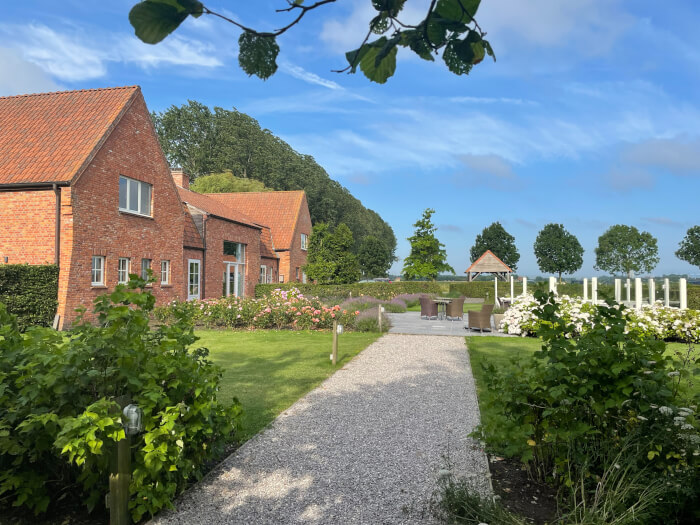 Vakantiehuis in Knokke (Zeeland) voor 40 personen met 18 slaapkamers.