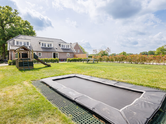 Vakantiehuis in Eibergen (Gelderland) voor 12 personen met 5 slaapkamers.