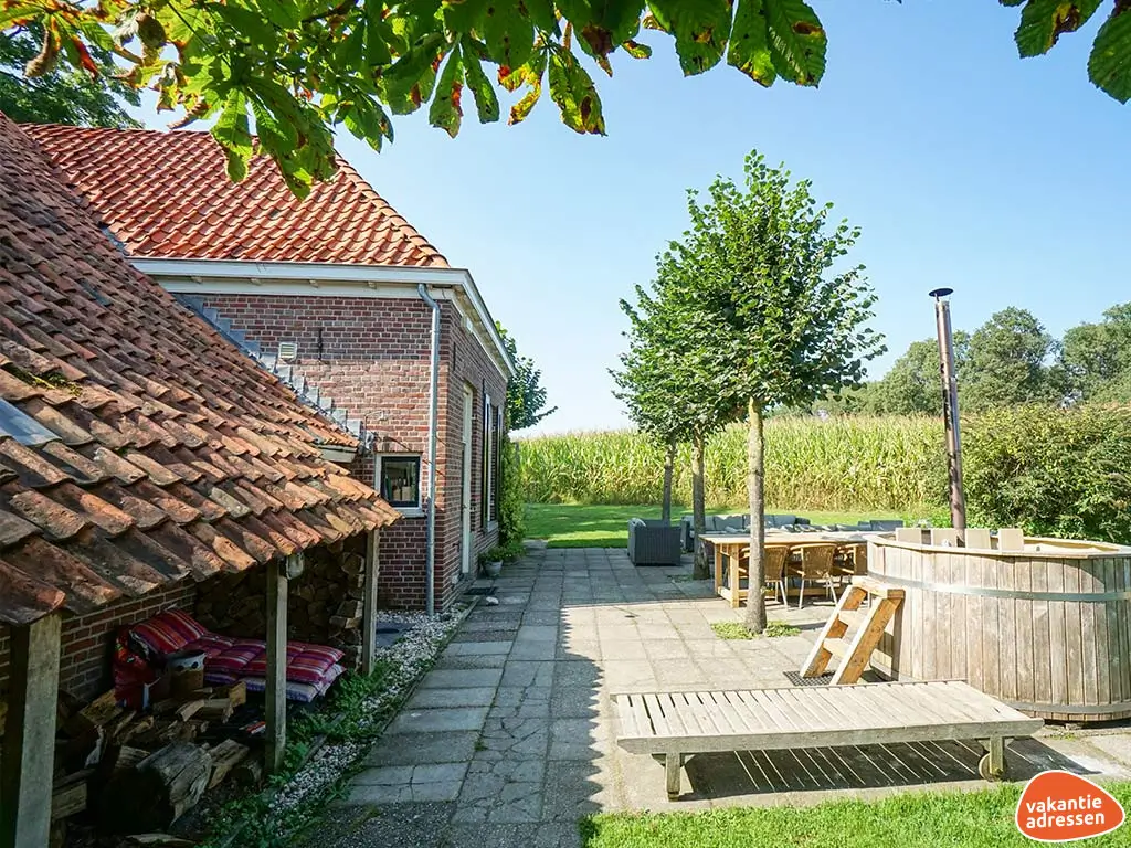 Vakantiehuis in Winterswijk (Gelderland) voor 12 personen met 7 slaapkamers.