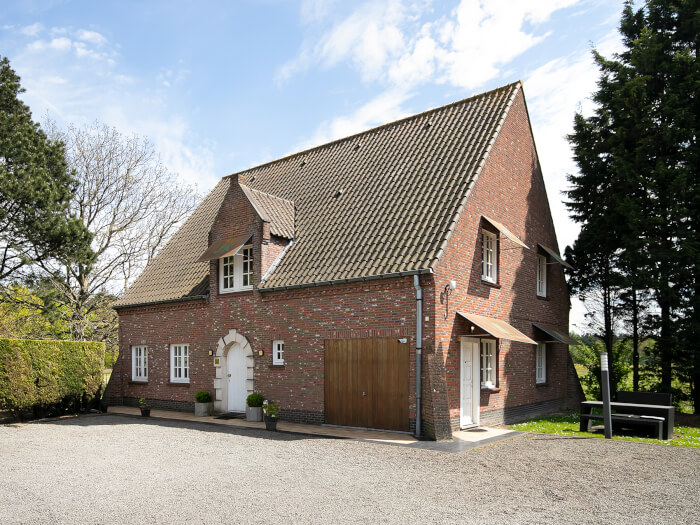 Vakantiehuis in Sas van Gent (Zeeland) voor 14 personen met 7 slaapkamers.