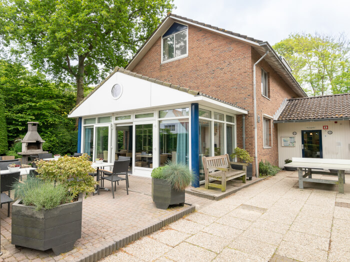 Vakantiehuis in Zoutelande (Zeeland) voor 18 personen met 13 slaapkamers.