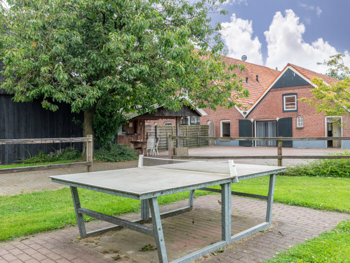 Vakantiehuis in Winterswijk (Gelderland) voor 12 personen met 6 slaapkamers.