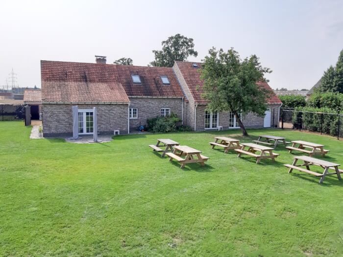 Vakantiehuis in Kalmthout (Noord-Brabant) voor 16 personen met 8 slaapkamers.