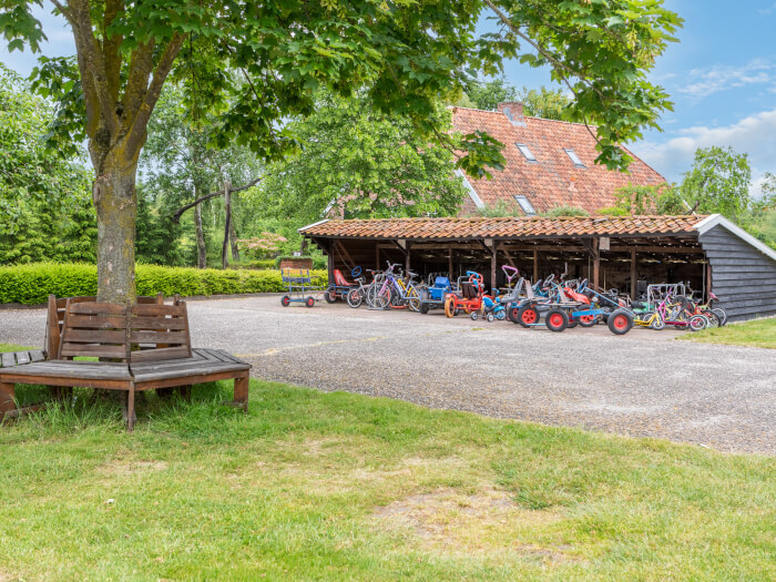 Vakantiehuis in Eibergen (Gelderland) voor 16 personen met 6 slaapkamers.