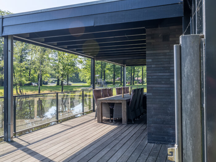 Vakantiehuis in Denekamp (Overijssel) voor 24 personen met 12 slaapkamers.