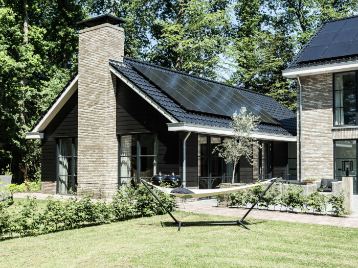 Vakantiehuis in Oldebroek (Gelderland) voor 16 personen met 8 slaapkamers.
