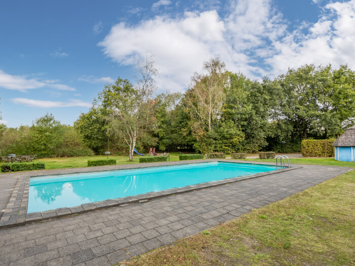 Vakantiehuis in Loon op Zand (Noord-Brabant) voor 20 personen met 8 slaapkamers.